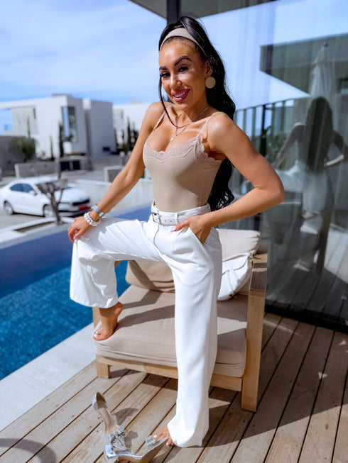 "ELYNDI" боди с кружевной отделкой по краю - БЕЖЕВЫЙ 9693"